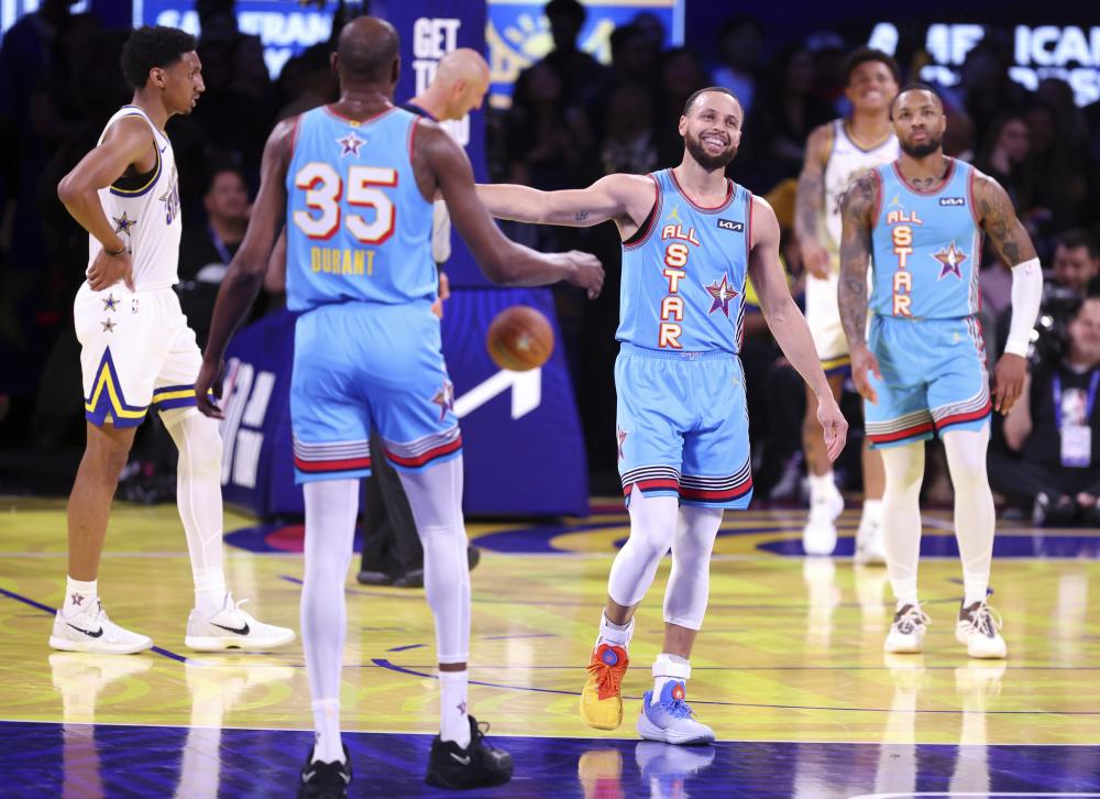 他们为了抢 他们为了抢