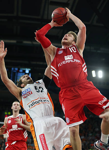 官方配合短 官方配合短