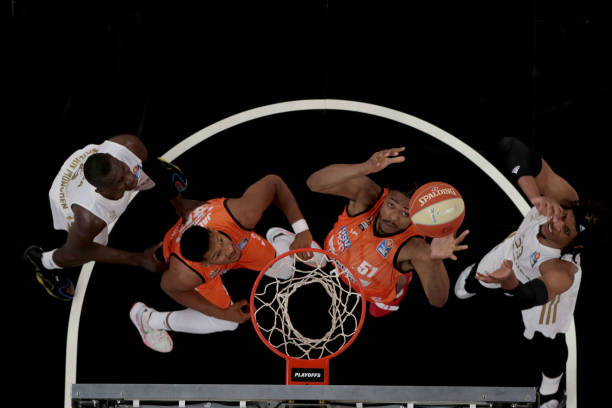 手击球和多 手击球和多