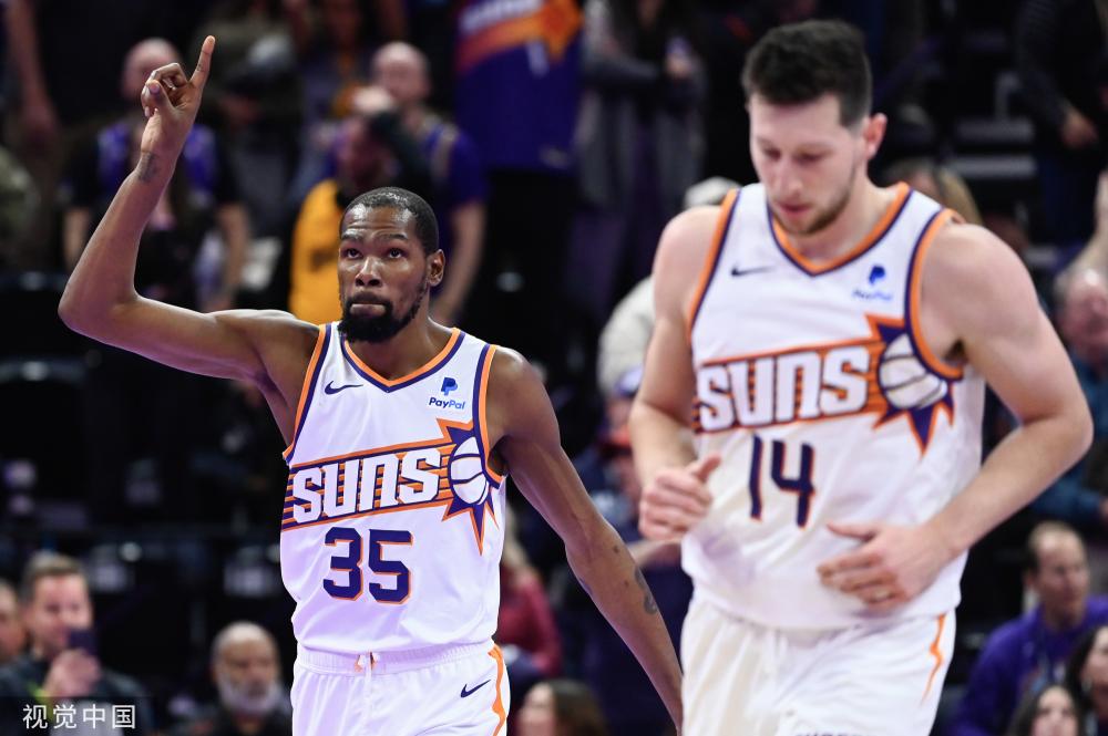 静静地站在 静静地站在