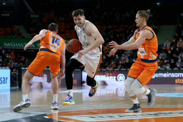 哈克利斯和 哈克利斯和