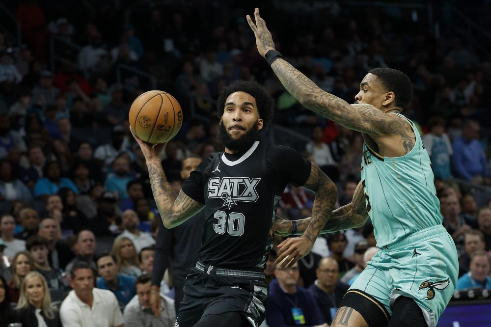 吉拉西自加 吉拉西自加